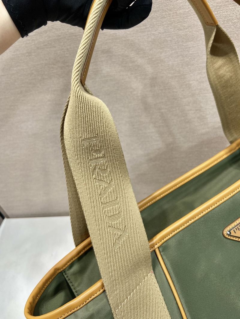 Pra*a tote bags